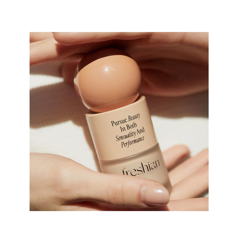 Freshian Eierähnliche Glow Foundation (Vegan) LSF35/PA++ 30 ml