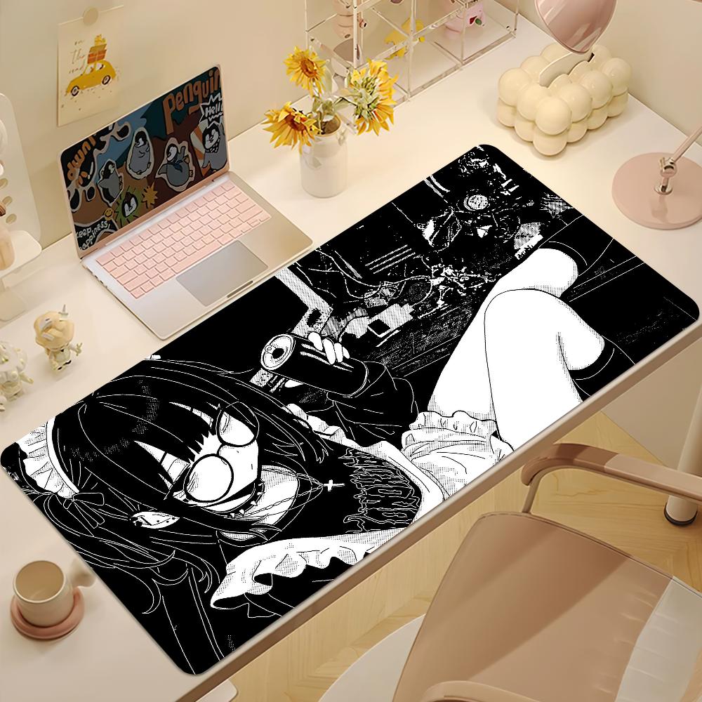 Tappetino Mouse Pixel Girl Anime Y2k Bianco Nero Antiscivolo Spesso Cuscino per Studente Ampio per Scrittura Gaming Bordo Bloccato Ufficio