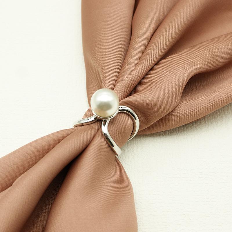 "Pearl Silk Scarf & Coat Buckle - High-End Korean Dual-Purpose Accessory"
