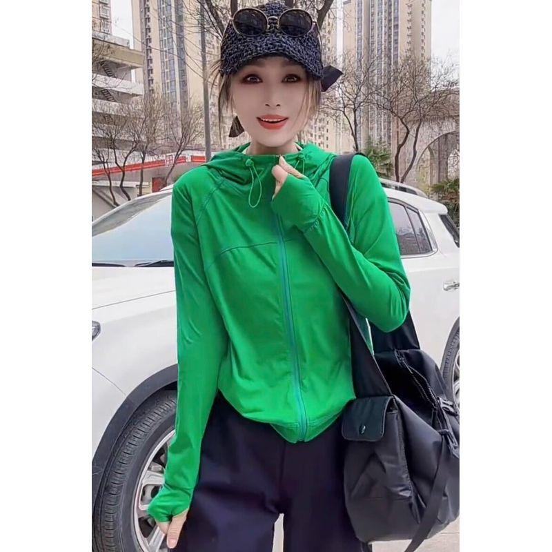 

Малиново-красный ледяной шелк уличная солнцезащитная одежда женская 2024 лето новое поступление модная универсальная дорожная солнцезащитная быстросохнущая куртка тонкая Green S