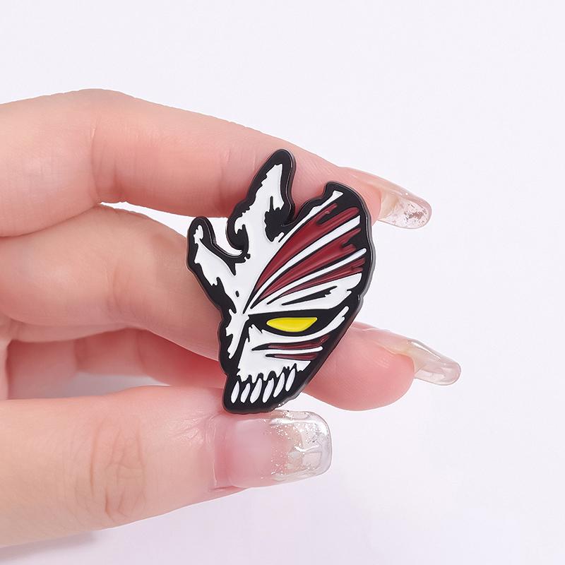 Bleach Kurosaki Ichigo Toshiro Mask Enamel Pins Japanese Anime Lapel Badge Brooches Hat Clothes Jewelry Halloween Accessories
