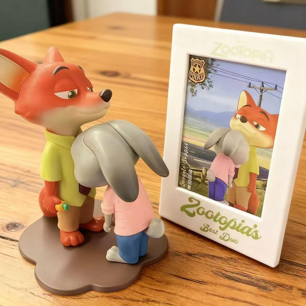 Zootopia Judy & Nick Poke-a-Dot Blind Box: Deluxe Edition for Kids