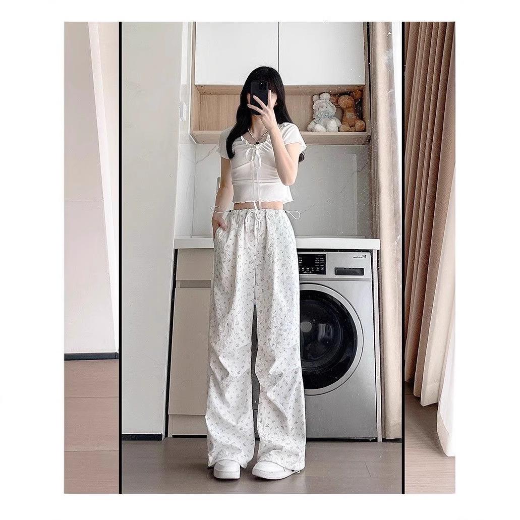 

Women s High-Waisted Floral Jumpsuit - Spring/Autumn, Loose Fit, Wide Leg, White L (Up to 57.5 kg)