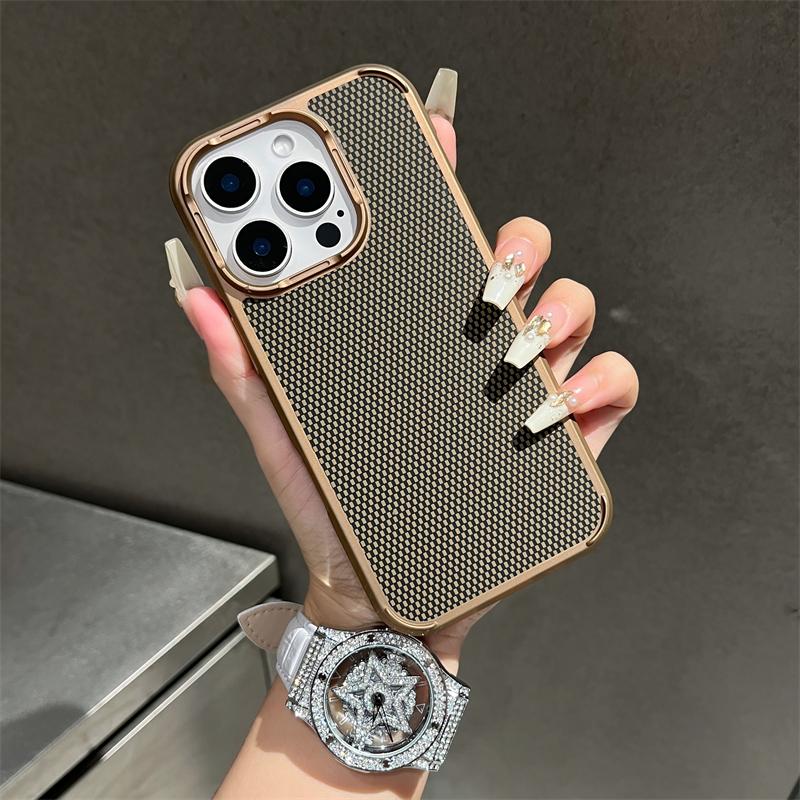 Luxury Carbon Fiber Pattern For Magsafe Matte Case For iPhone 16 15 14 Plus 13 12 Pro Max Magnetic Shockproof Bumper Armor Cover