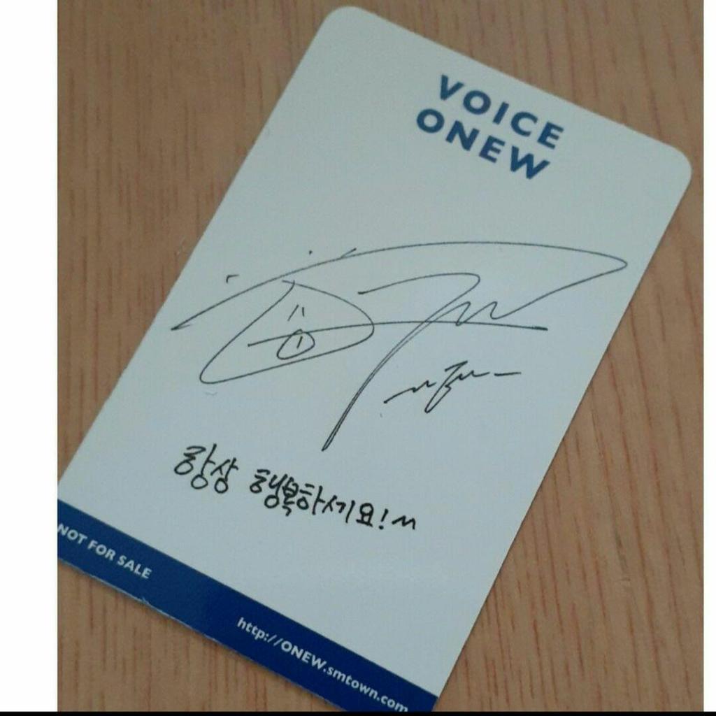 [USED] SHINee ONE WVOICE Blue ver. Unplayed