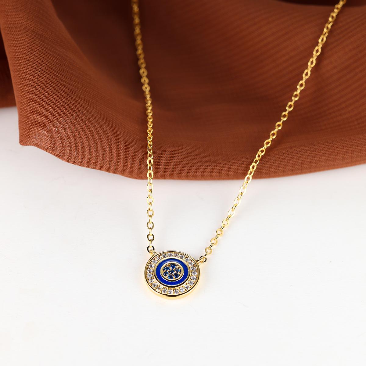 

Hot-selling sapphire blue oil drop micro-diamond round necklace diamond round pendant versatile Internet celebrity jewelry золотий
