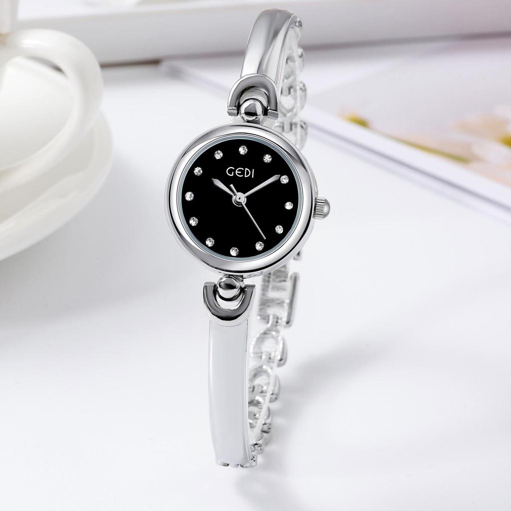 Gedi Elegant Korean Style Round Dial Bracelet Quartz Watch