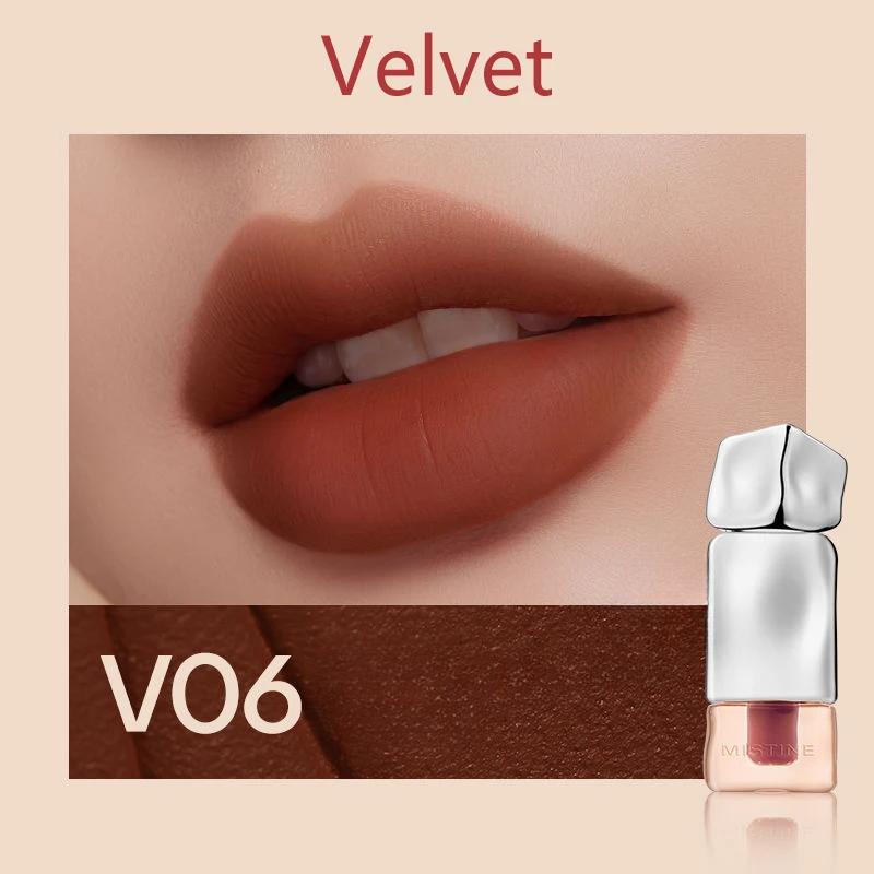 Lucidalabbra Tè al Latte in Stile Thailandese: Rossetto Idratante Lucido a Lunga Tenuta
