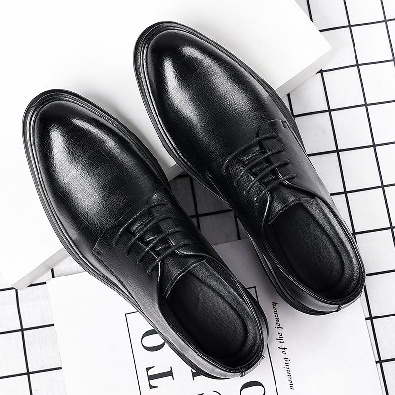 2025 Autumn and Winter New British Style Dress Business Pointed Height Wedding Shoes Groom Suit Shoes