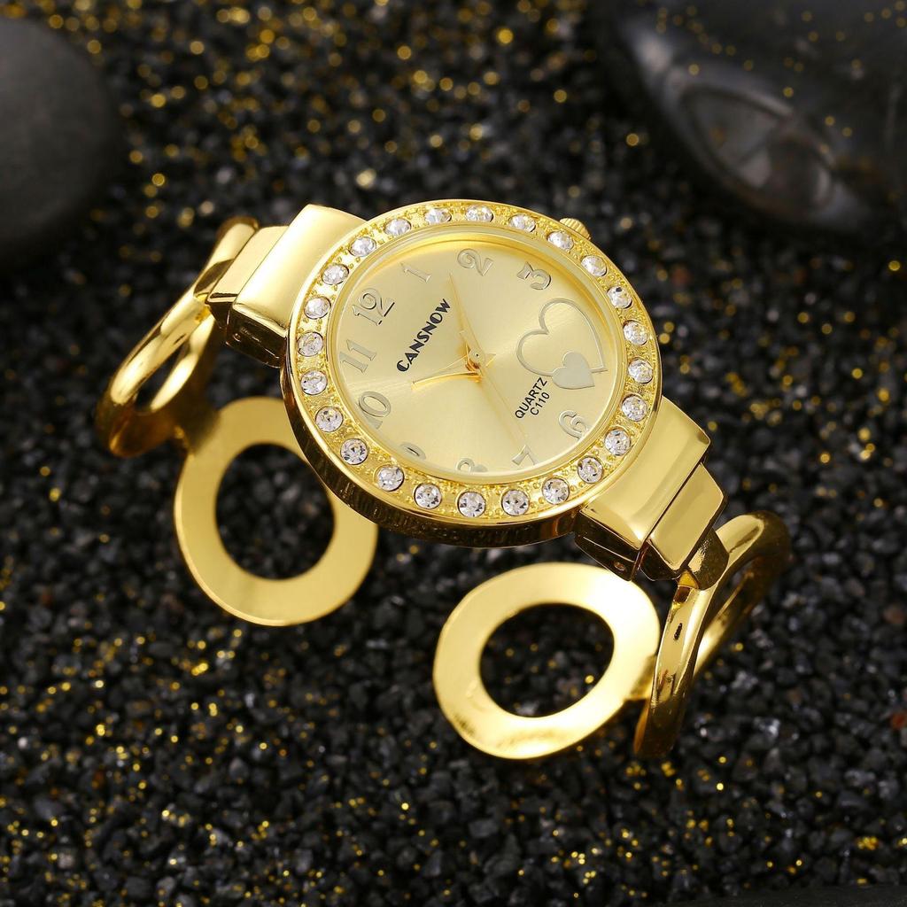 Neue Luxus-Damenuhr Mode Runde Diamantenbesetzte Uhr Damenuhr Damen Quarz-Armbanduhr Herzförmiges Zifferblatt Geschenk für Mädchen