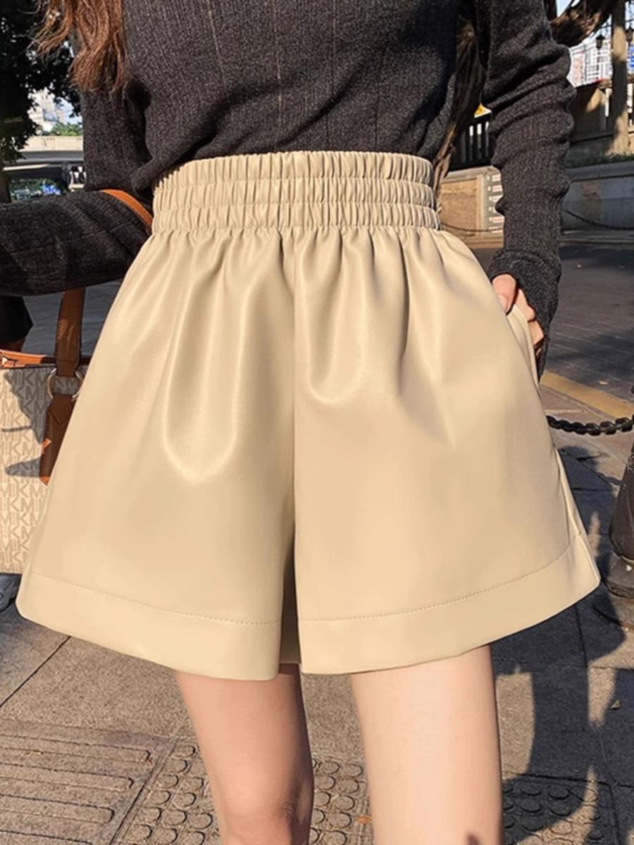 

Женские шорты А-силуэта из искусственной кожи с высокой талией на осень/зиму 2023 г.: Модный, свободный крой, широкие штанины в корейском стиле 4XL бежевый