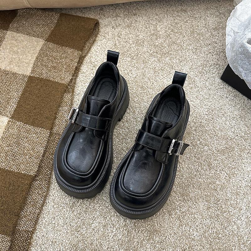 Summer Shoes Ladies Female Footwear Autumn Clogs Platform British Style 2024 Women's Slip-on Dress Fall Retro New Creepe