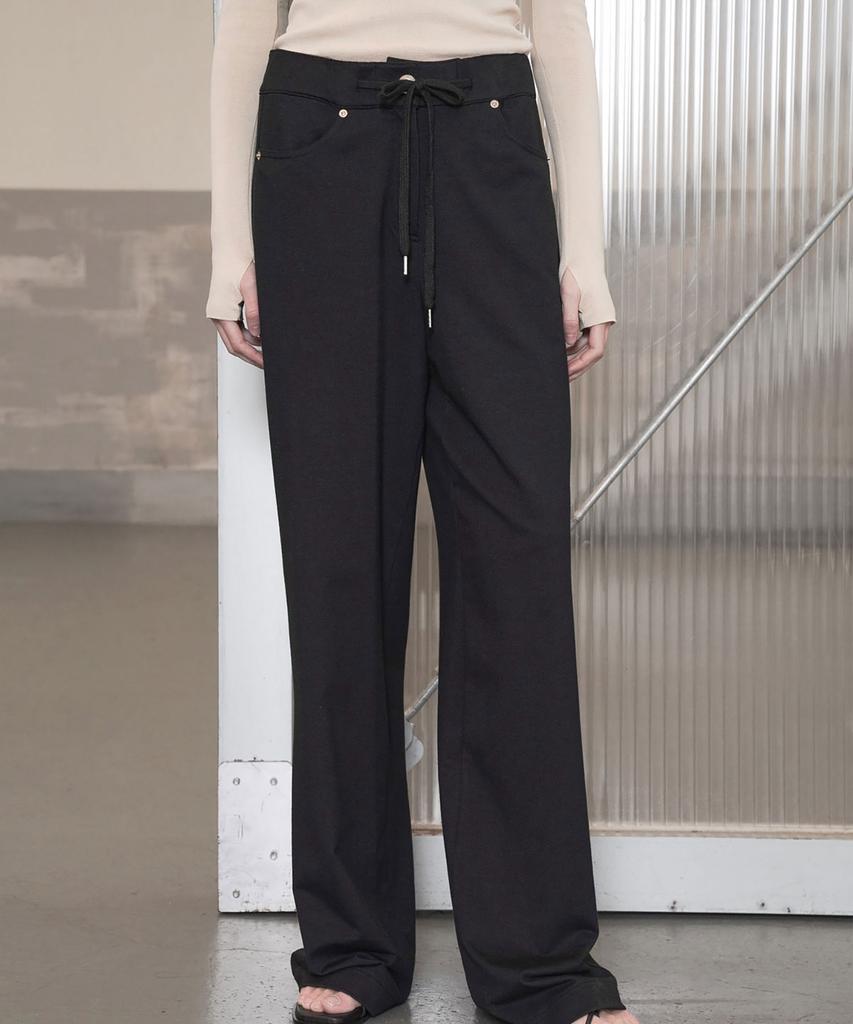 Ssikeoseun Drawstring Stretch Wide Pants_Black