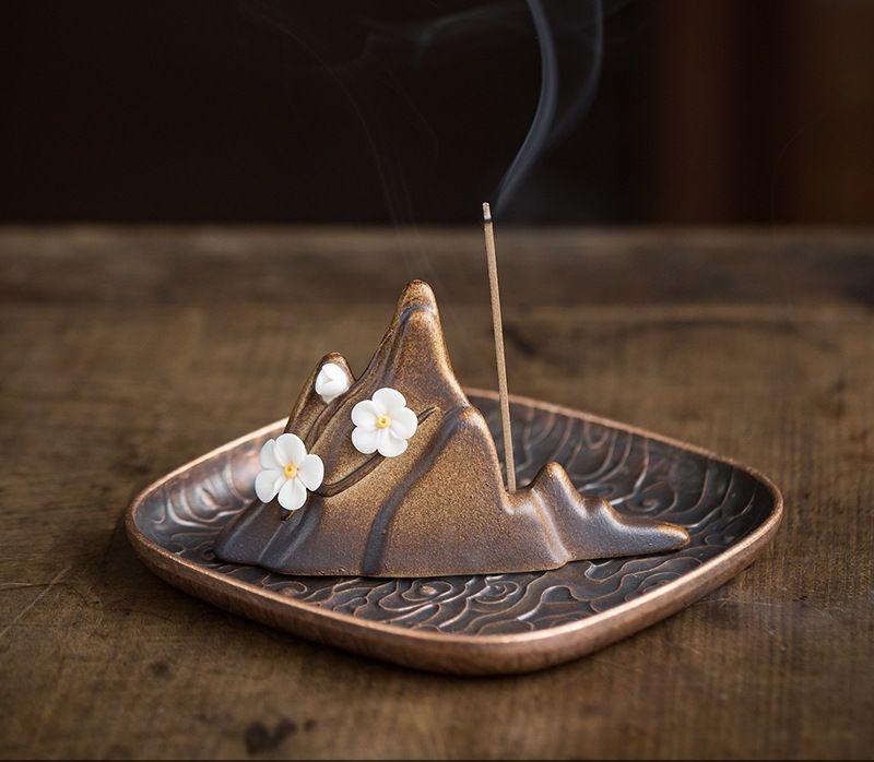 Ceramic Plum Blossom Pen Rest Home Desktop Joss-stick Base Incense Ceremony Ornaments Zen Tea Ceremony Accessories Tea Pets