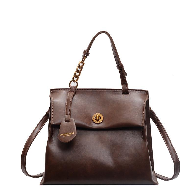 Premium Texture Retro Backpack Women's Autumn and Winter New Versatile Student Backpack Portable Commuter Bag Messenger Bag