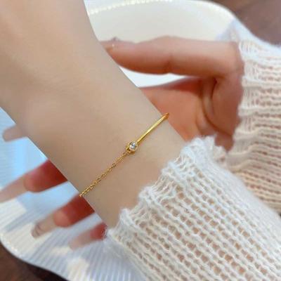 Trendiger Minimalistischer Goldfarbener Halber Armreif Gefügtes Armband Kleine Zirkon-Armbänder für Damen Edelstahl Tägliche Wear Schmuck