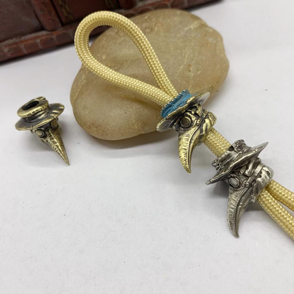 Brass Plague Doctor Crow Knife Pendant Personality Car Key Pendant Punk Fashion Paracord Rope Bead Pendant Accessories