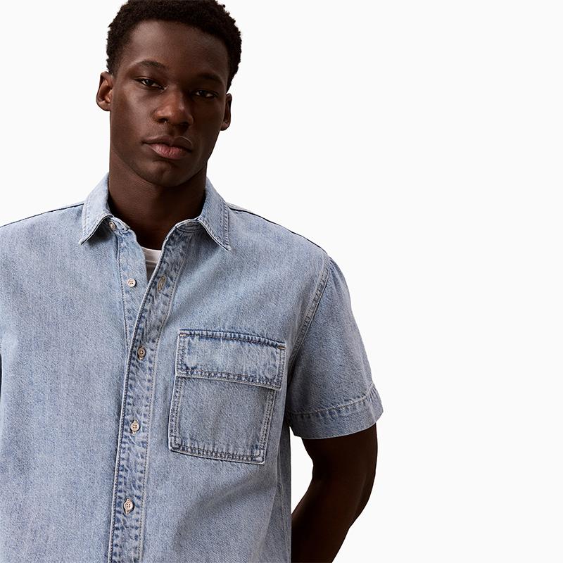 Calvin Klein Linen Blend American Style Retro Light Color Short Sleeve Denim Shirt Men Shirts 4RF906G
