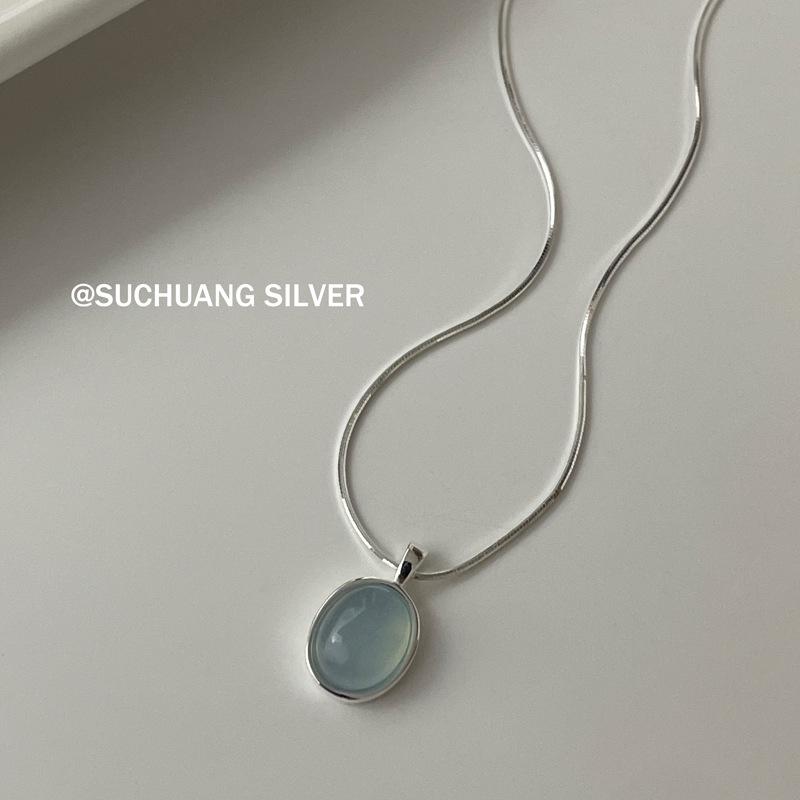 Aquamarine Oval Pendant S925 Sterling Silver Necklace for Women - Elegant Clavicle Chain with Niche Design. 925 Silver серебряный
