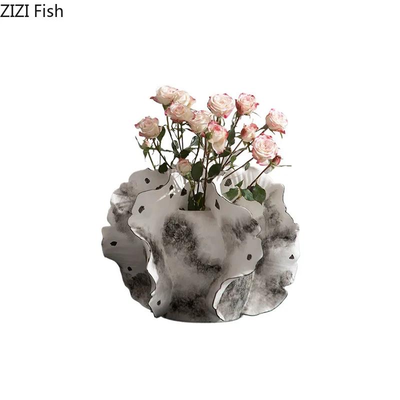 Colorful Wings Decorated Ceramic Vase Desk Decoration Flower Arrangement Artificial Flowers Decorative Floral Vases Modern Decor