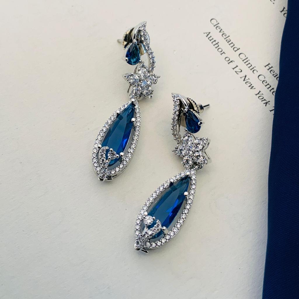 Silver Plated Diamond Round Necklace Set Diamond Necklace Set for Women