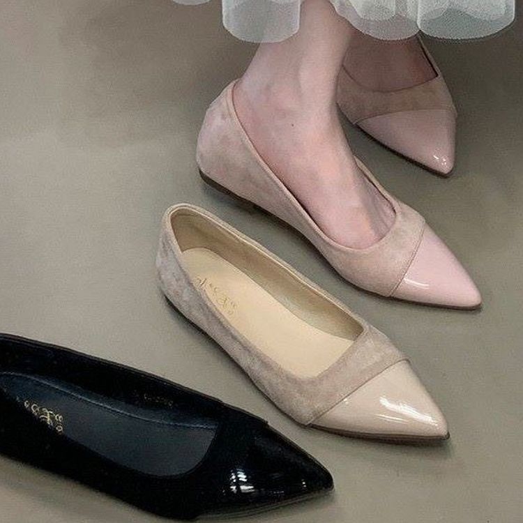 2025 New Temperament Shallow Mouth Flat Shoes Women's French Versatile Pointed Inner Height Increase with Skirt Splicing Commuter Sheet