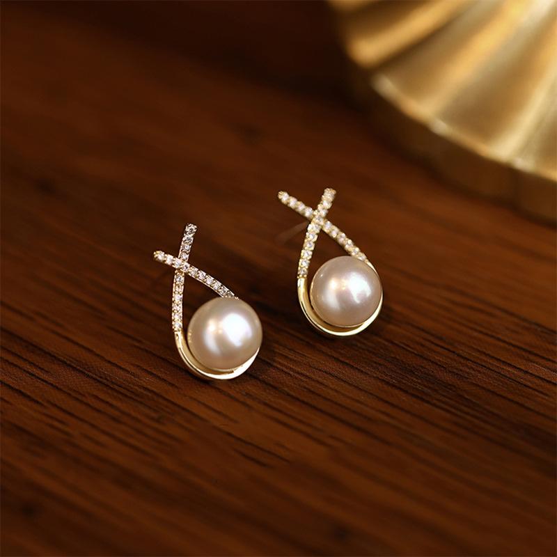 Earstuds, Feminine Temperament, Niche, Versatile, Simple, Exquisite Earrings, High-end, Fashionable Earrings, Earrings, Pendants