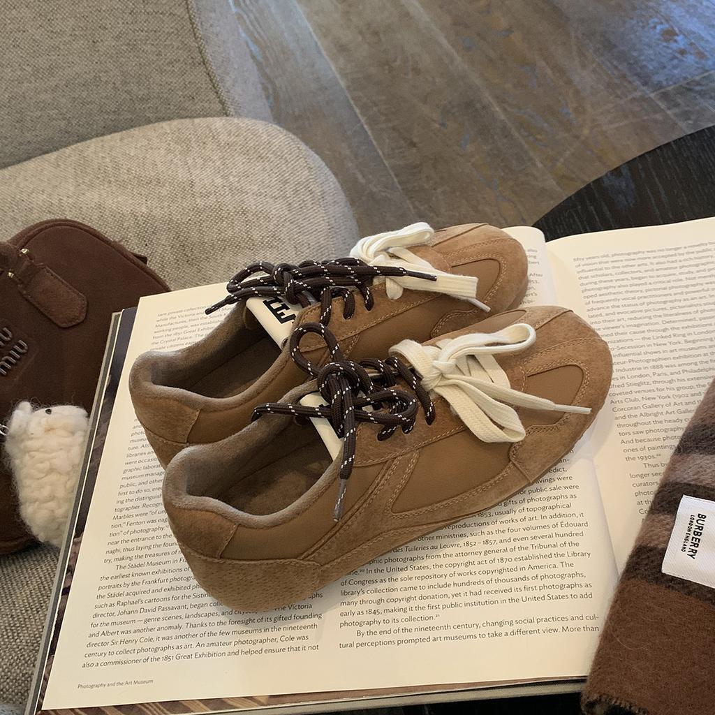 2025 spring new niche square head Forrest Gump training shoes color matching retro round head leather flat bottom casual board shoes women