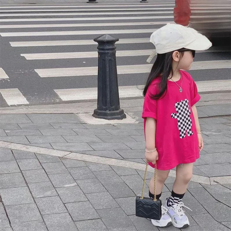 2023 Korean Girls' Cartoon Bear Plaid Cotton T-Shirt - Loose Fit, Short-Sleeve, Trendy Summer Top