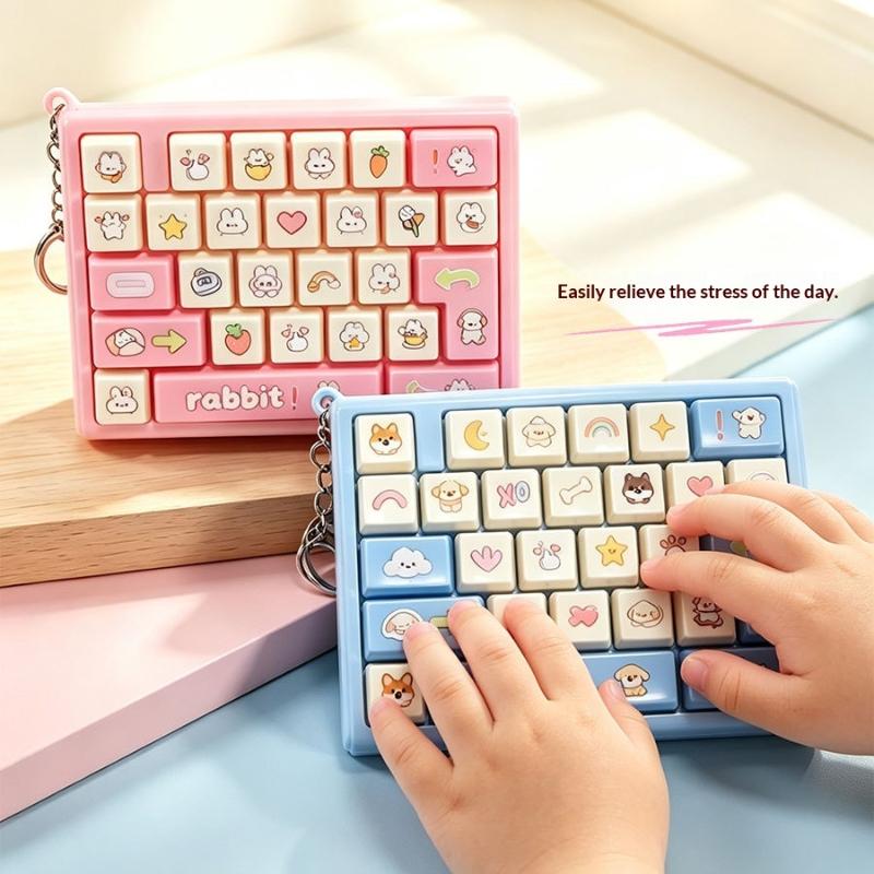 Mini Cartoon Keyboard Fidget Toy Keychain Cute Animal Motif Crisp Click Sound Stress Relief Toy for Family Gathering Party Favors