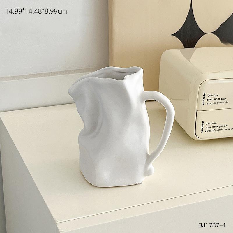 

Creative Pleated Paper Bag Silvery Ceramic Vase Unique Aesthetic Vases For Living Room Coffee Table Bathroom Table Decor белый