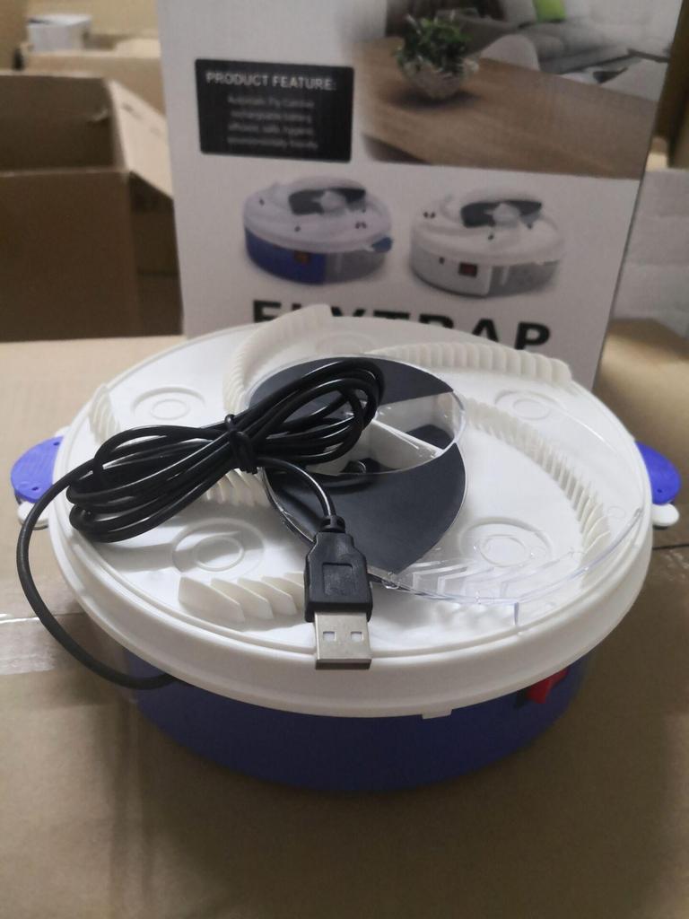 Lampă electrică USB pentru capcană de muște: Captor de muște rotativ silențios pentru uz casnic și hotelier