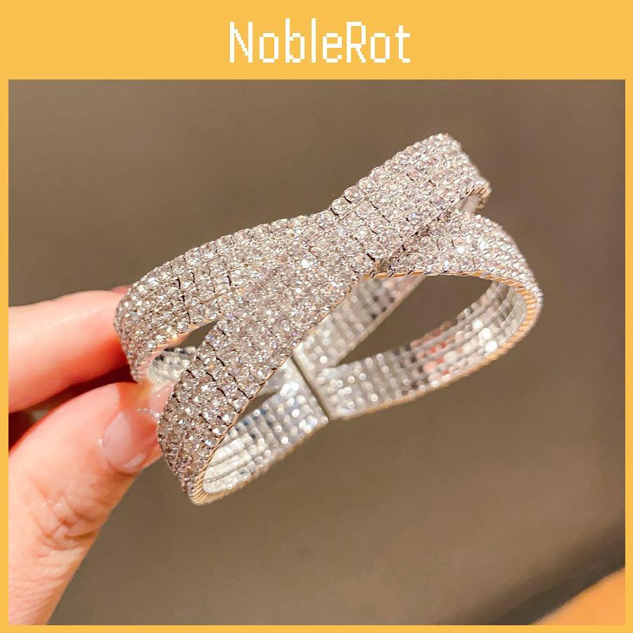 Modern Geometric Metal Bracelets With Sparkling Embellishments For Daily Wear