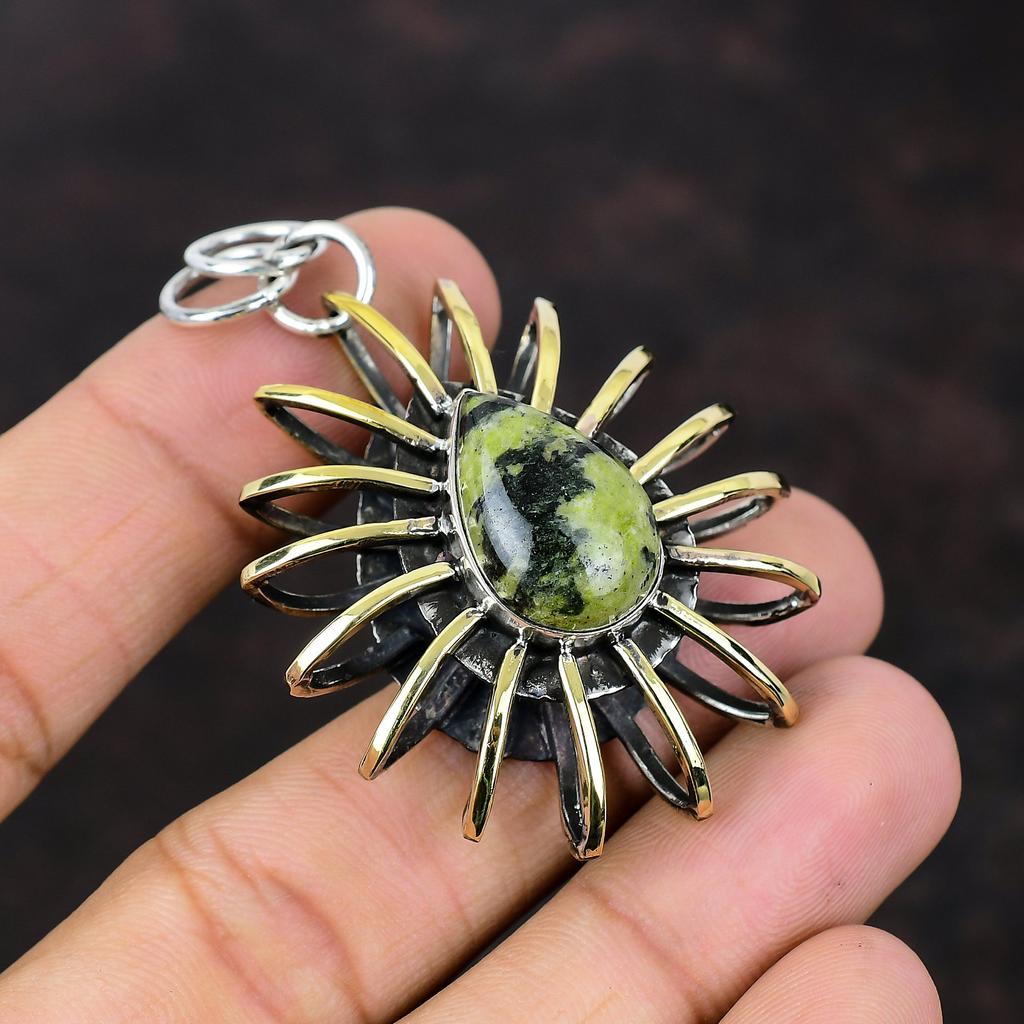 Gogunjula Pendant Elegante gioiello con pietre preziose Ciondolo in argento sterling 925 Gioielli fatti a mano Ciondolo placcato in oro 18K Ciondolo a gabbia Regalo per la mamma