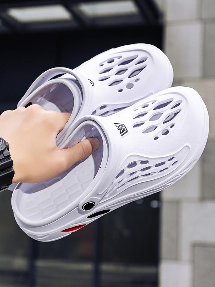 MAEDEF Men Clogs Shoes Beach Sandals Men Slippers EVA Summer Casual Garden Shoe Man Beach Flat Slippers Flip Flops Male Sandals