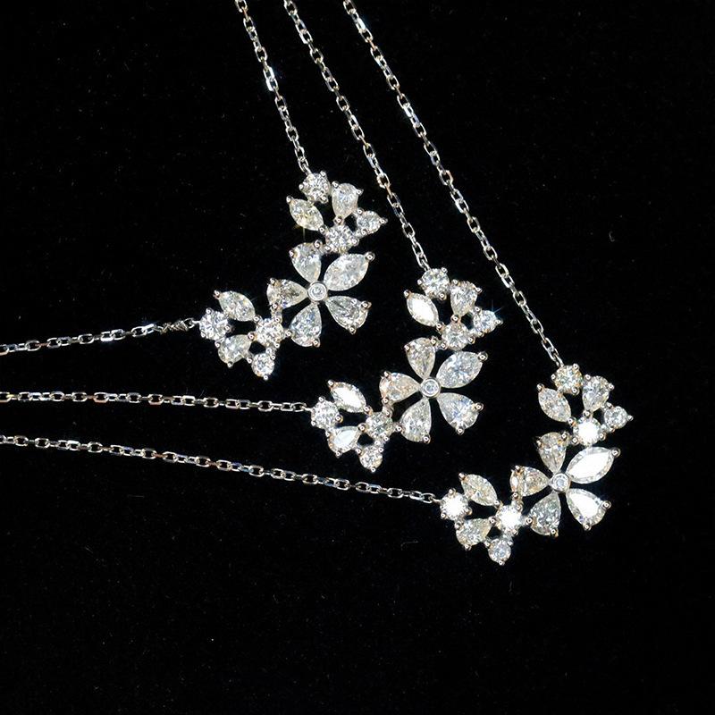 Design Flower Mori Sweet Student Light Luxury Necklace Niche Sensation Snow Cherry Blossom Women S Premium Fresh Clavicle Chain