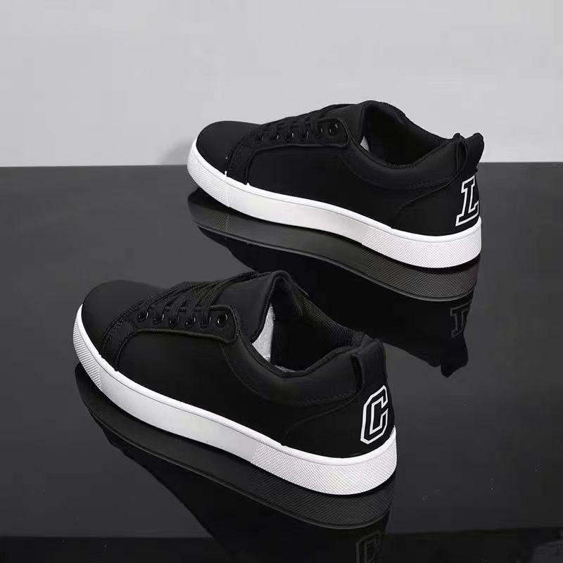 

Autumn solid color men s shoes classic casual versatile trend waterproof breathable leather surface student solid color board shoes 44