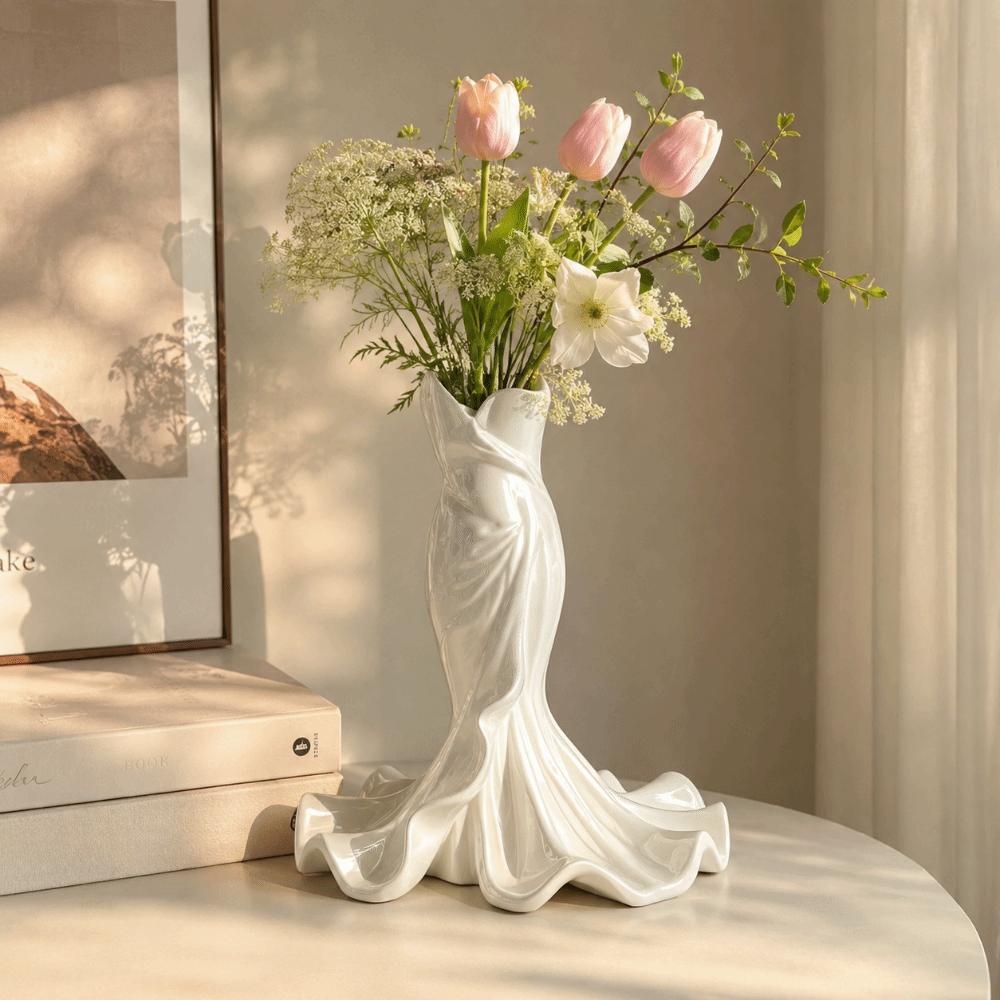 Dress Shape Flower Vase 3D Printed Pencil Holder Creative Desktop Ornaments Office