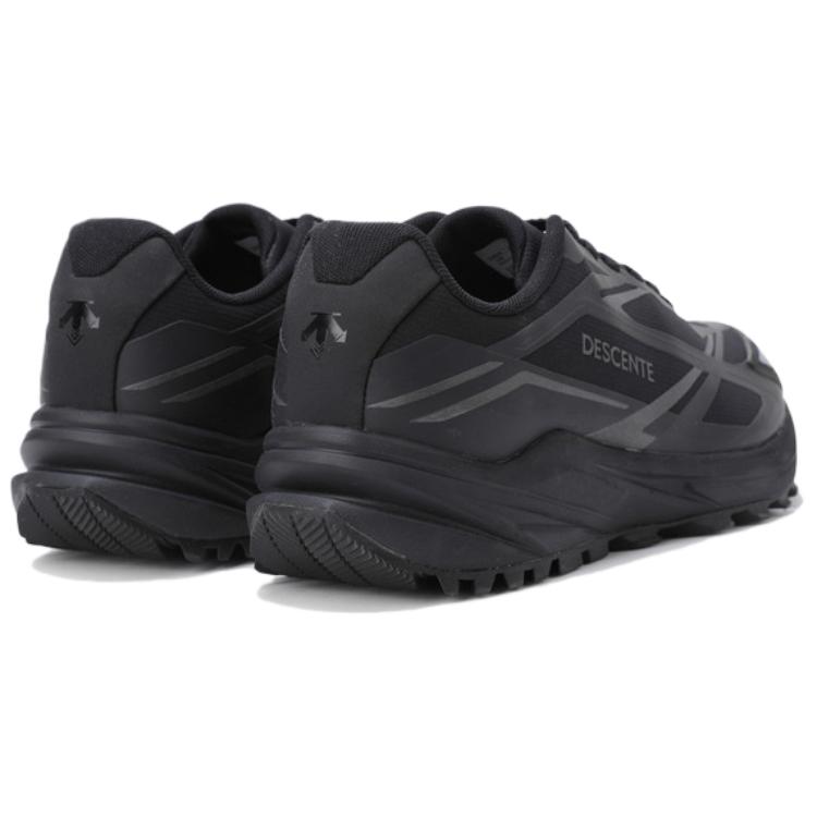 Descente Futec V2 Fashion Versatile Comfortable Non-Slip Wear-Resistant Low-Top Training Urban Commuting Running Shoes Unisex sneaker SQ123LCR21-BLK0