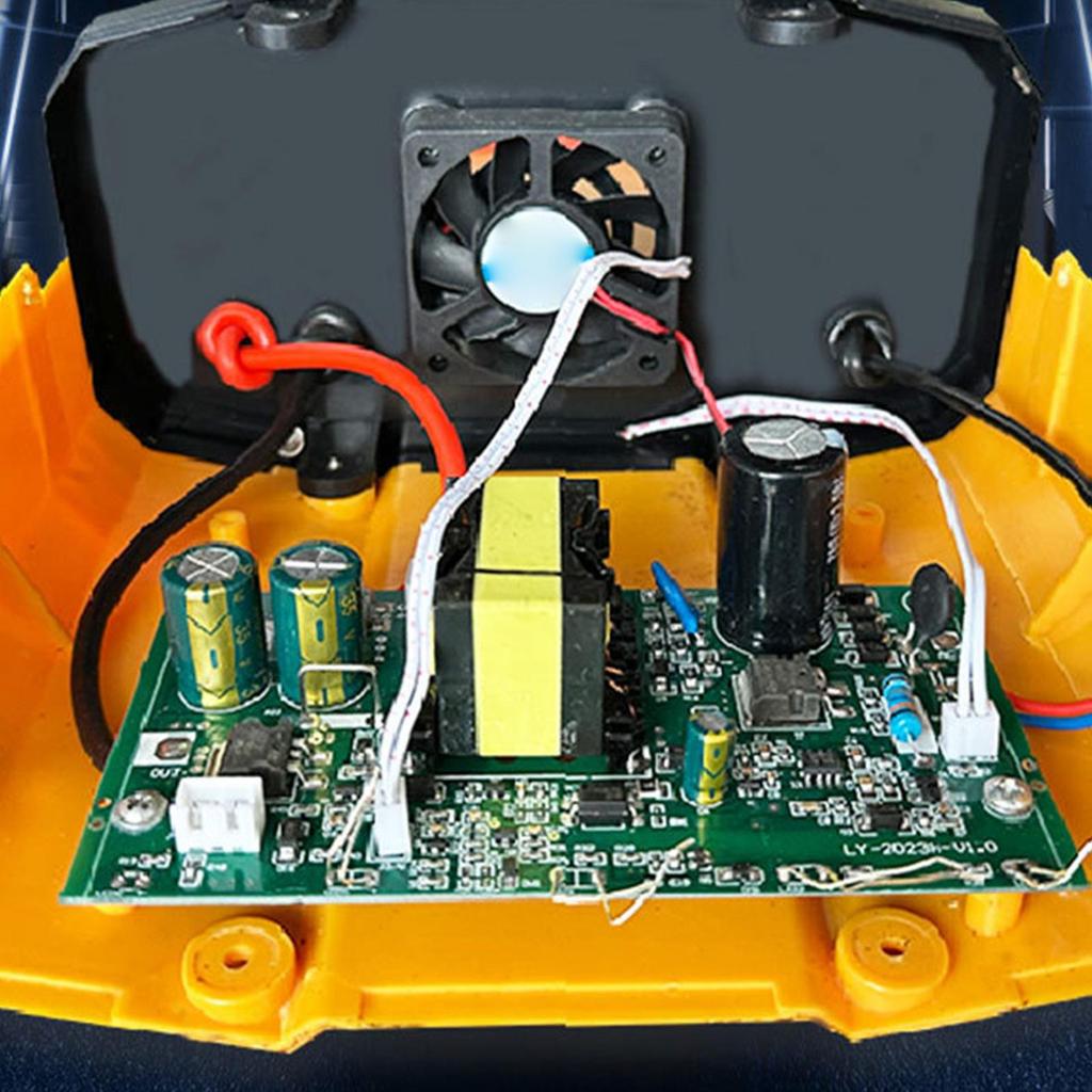 Car Battery Charger Smart Pulse Repair 12V 24V Trickle Battery Charger Digital Pulse Repair Maintainer For Automotive Truck SUV