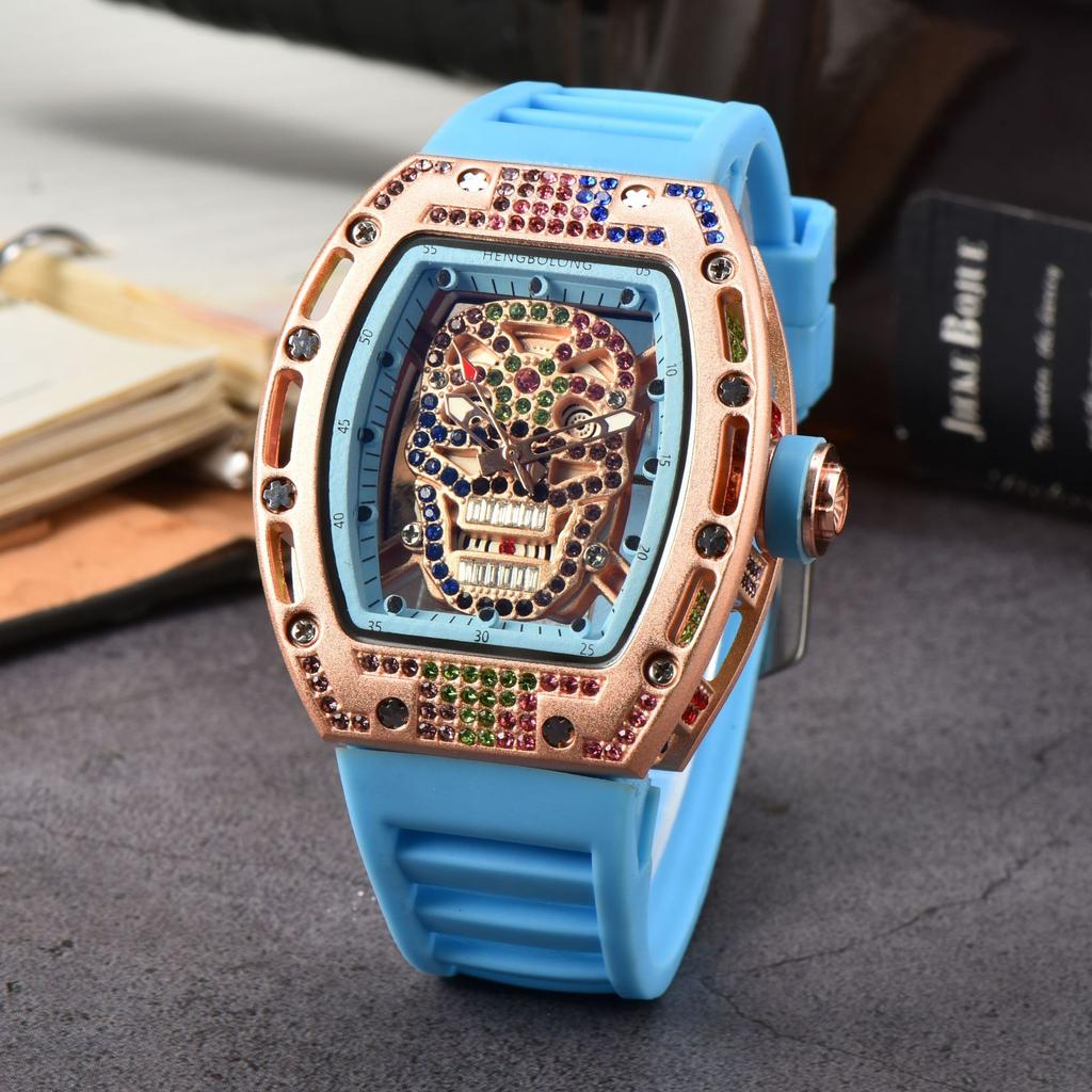 New Colored Diamond Skull Quartz Watch Spot Wholesale Fashion Business Diamond-encrusted Silicone Watch Men