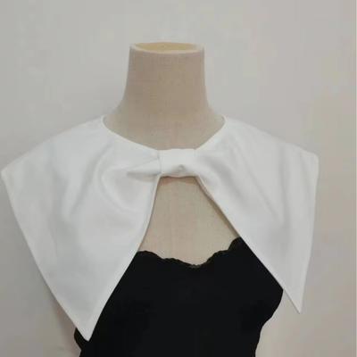Accesorios – Corbatas, pajaritas, cuellos y puños