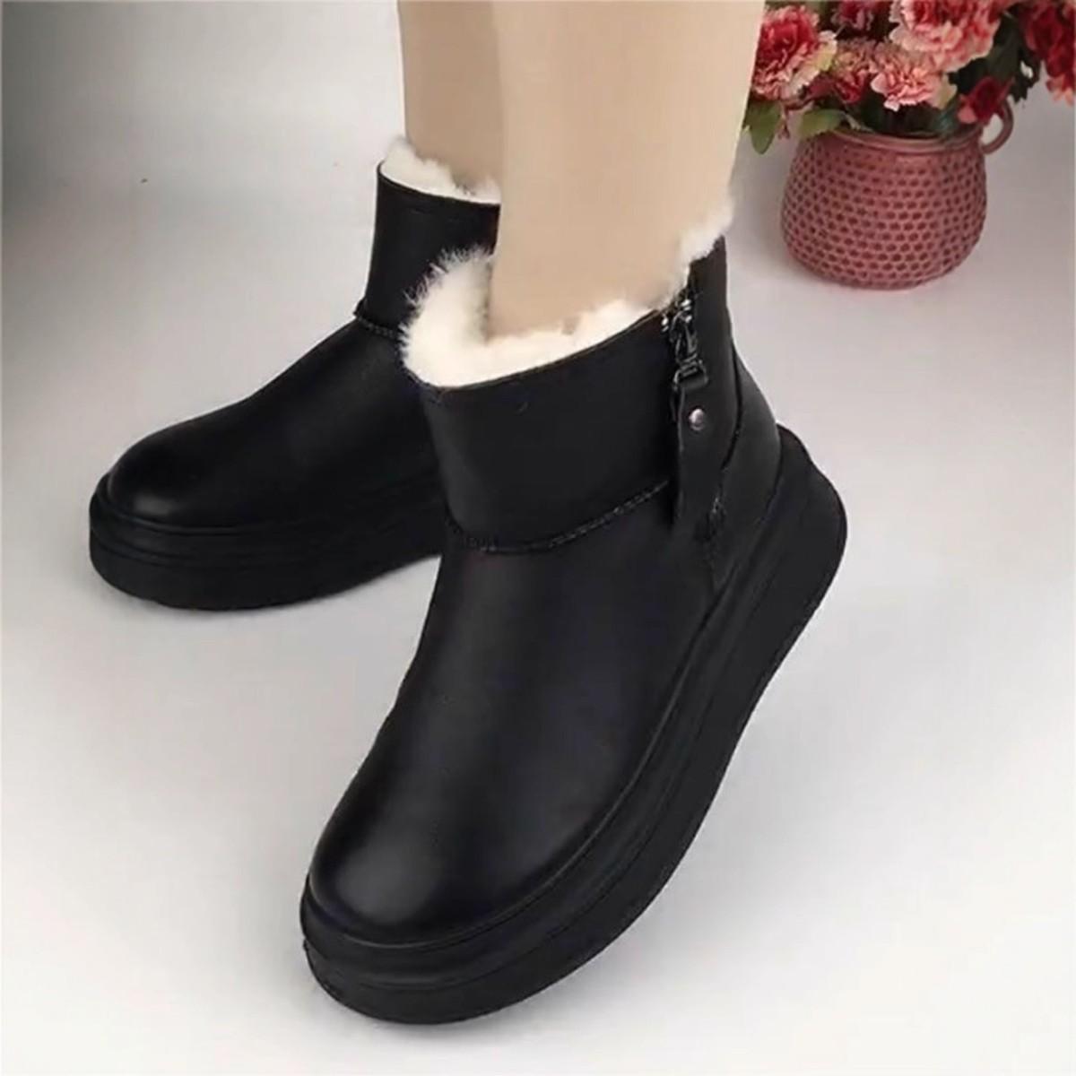 

Кожаные зимние сапоги женские зимние бархатные утепленные теплые хлопковые туфли на плоской подошве нескользящие повседневные короткие сапоги 39