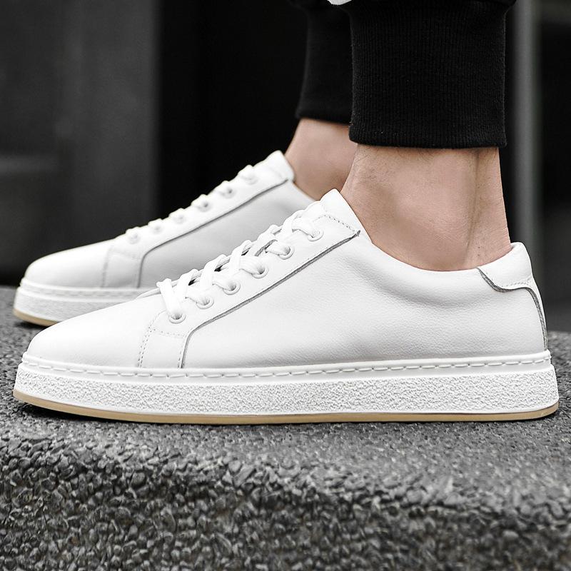 Men's shoes spring Korean version youth light white shoes soft sole fashion sports shoes casual board shoes men