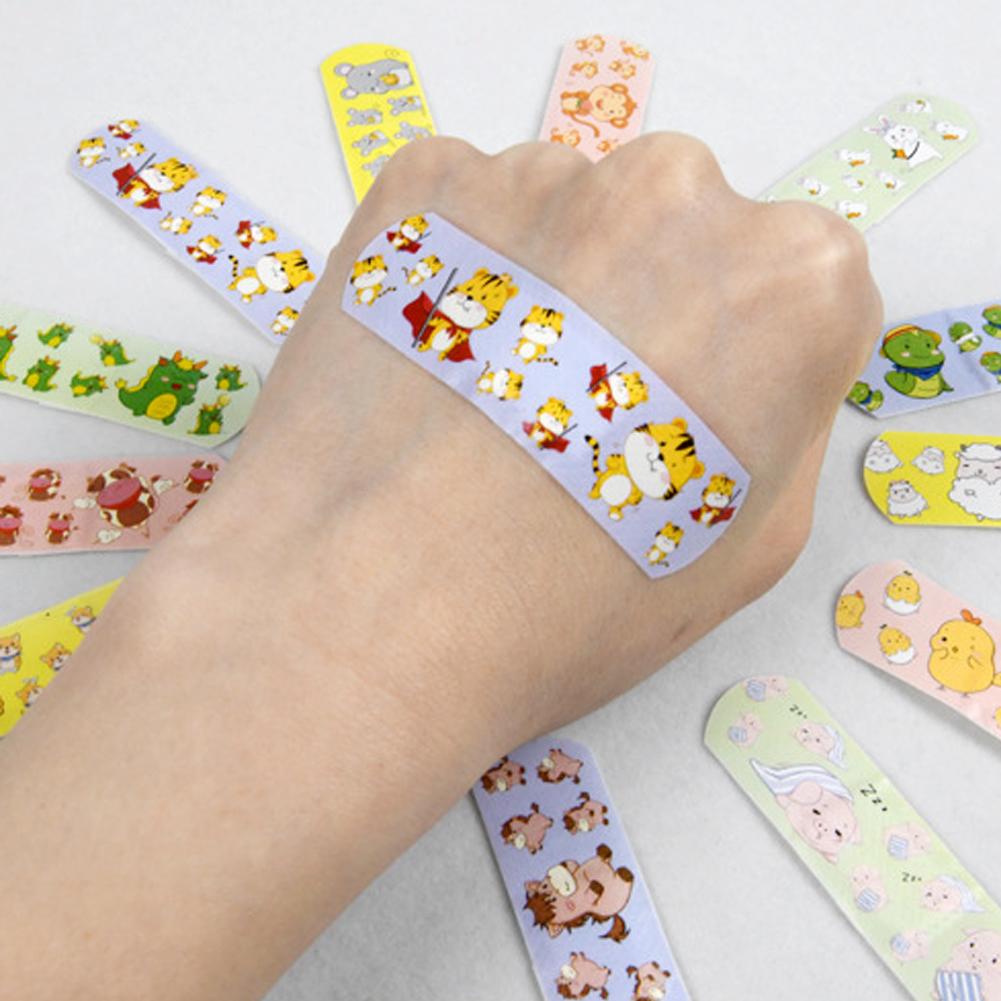 120pcs/box Colorful Cartoon Cute Band Aids Waterproof Breathable Strong Adhesion Wound Hemostasis Anti-Bacterial Woundplast