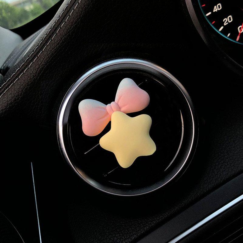 

Retro Pig Princess Car Aromatherapy Car Vent Perfume Decoration Fragrant Stone Car Interior Decoration Ornament Ladies Symphony Butterfly-Stars
