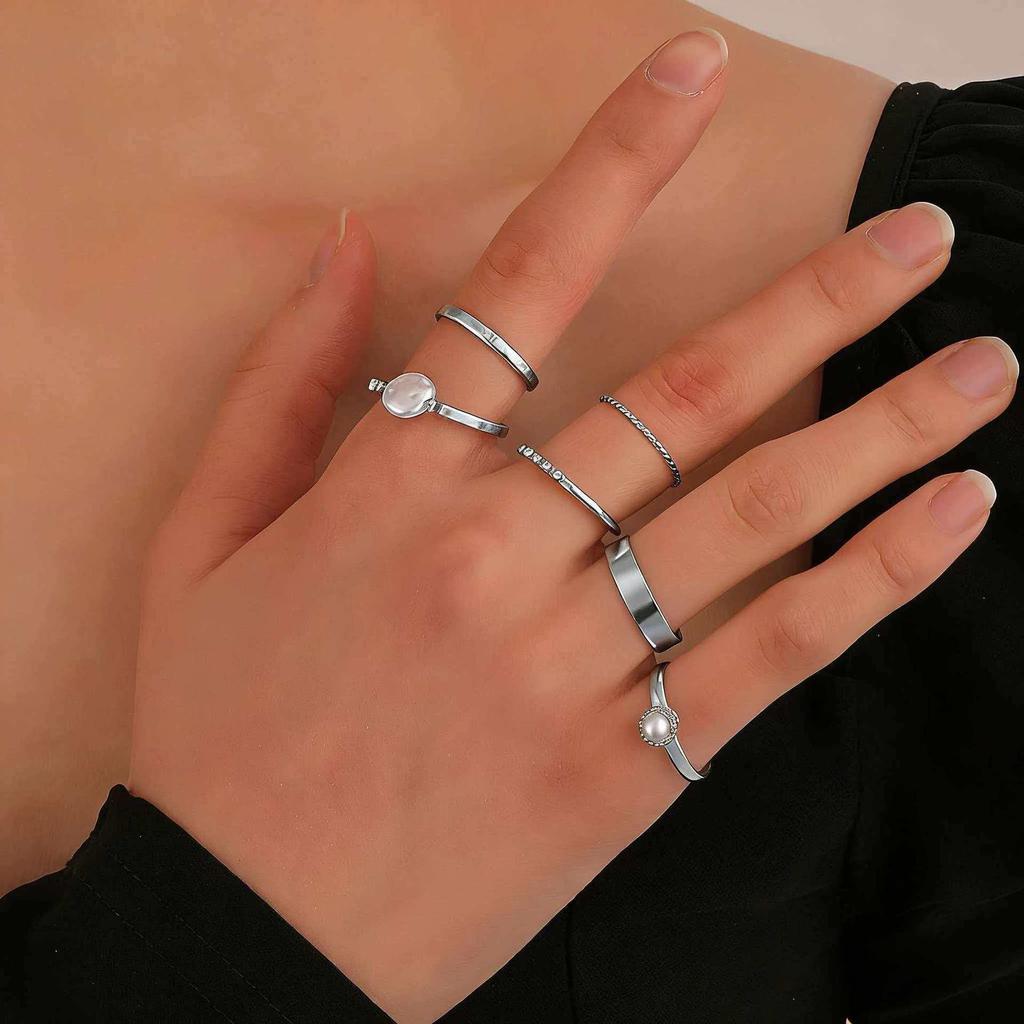 Retro Love Ring Set: 22-Piece European & American Multi-Joint Design for Women