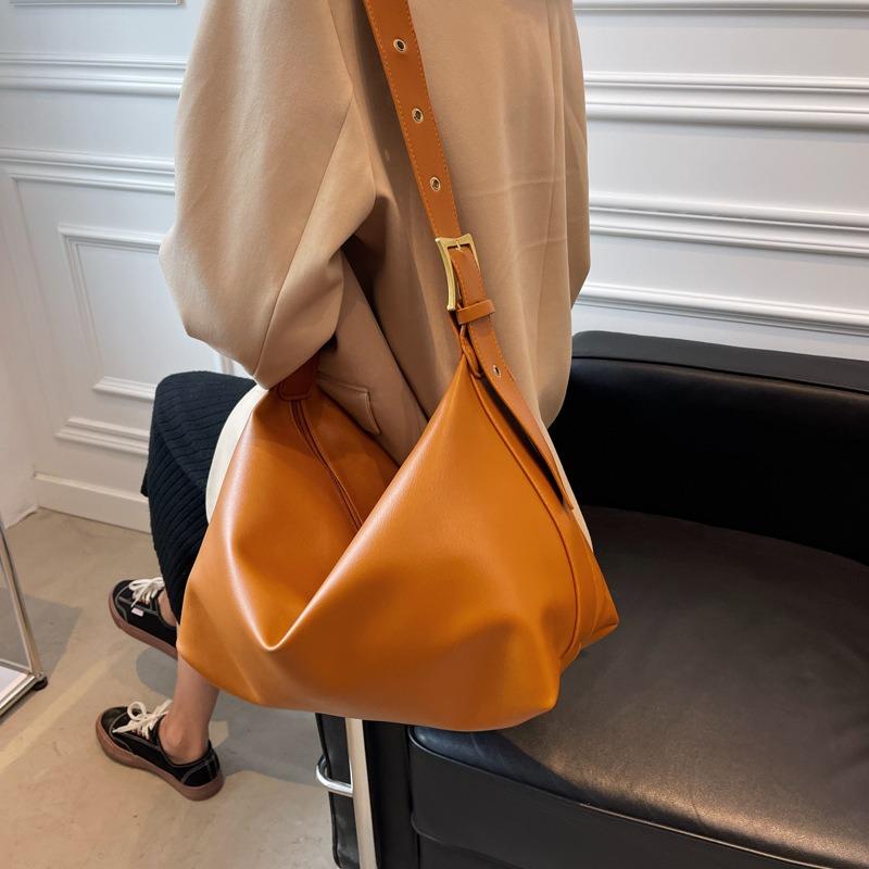 Large-capacity bag women's new simple niche commuting versatile casual messenger tote women's bag