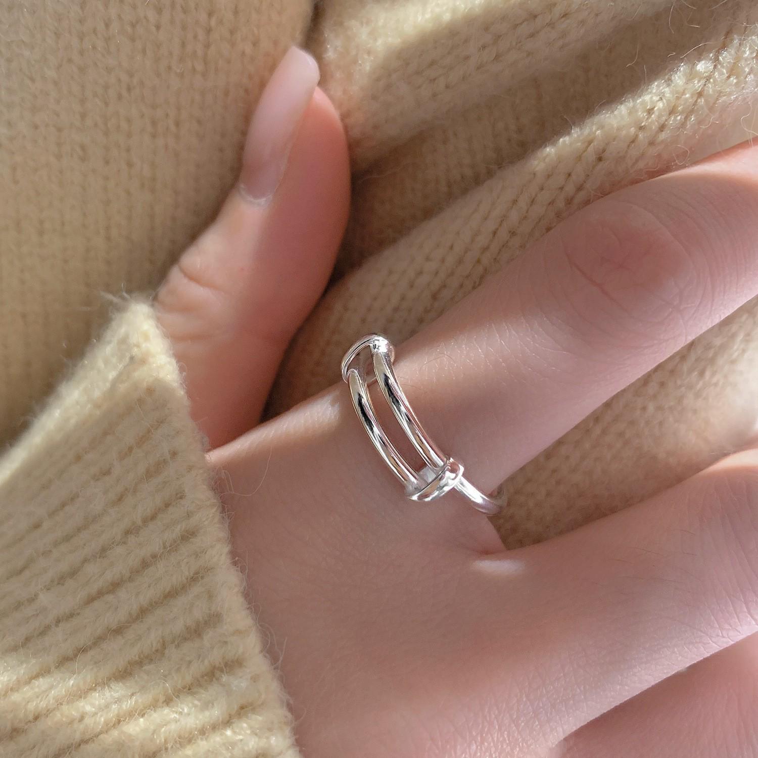 Korean  Japanese Style Push-Pull Ring for Women - Retro Temperament, Trendy Plain Band, Hip Hop Punk Index Ring