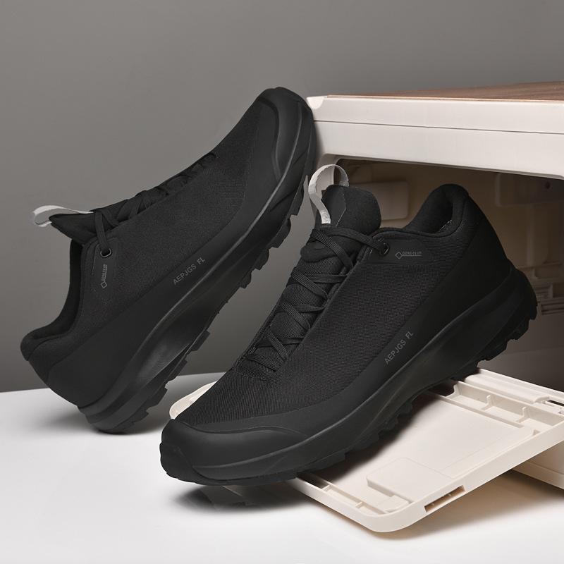Men's shoes 2025 summer new youth outdoor mesh breathable sports shoes high-end versatile lace-up casual trendy shoes